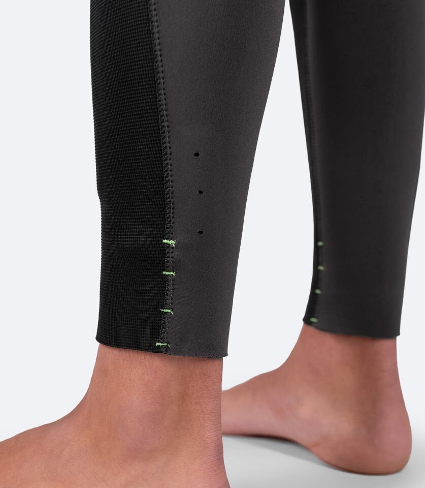 Genç Superwarm® Performans Skiff Tulumu